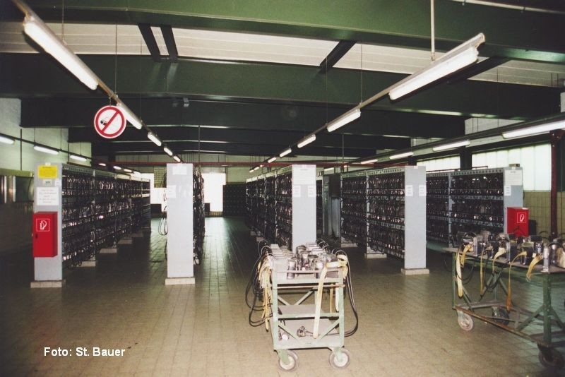 CEAG Lampenstube auf Bergwerk Walsum, Schachtanlage Voerde 2000.