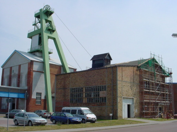 M. Hoffmann 2004