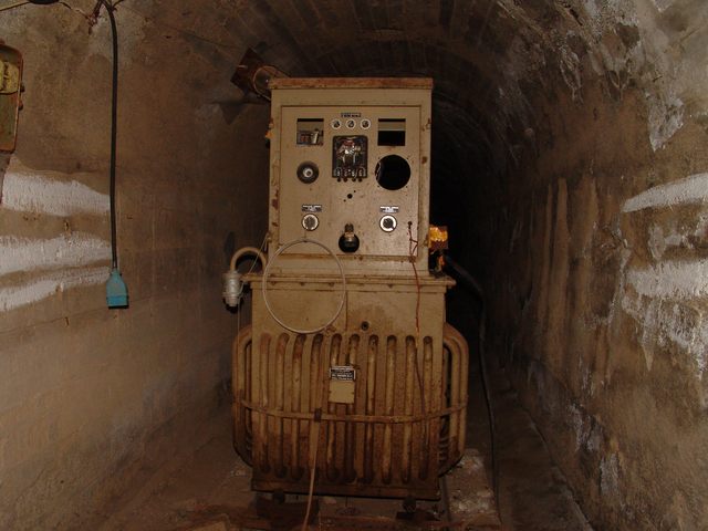 Selbstfahrender Batterie-Wagen, Sardinien.