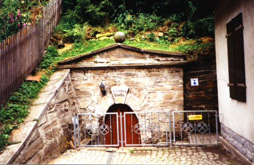 Mundloch alt.jpg