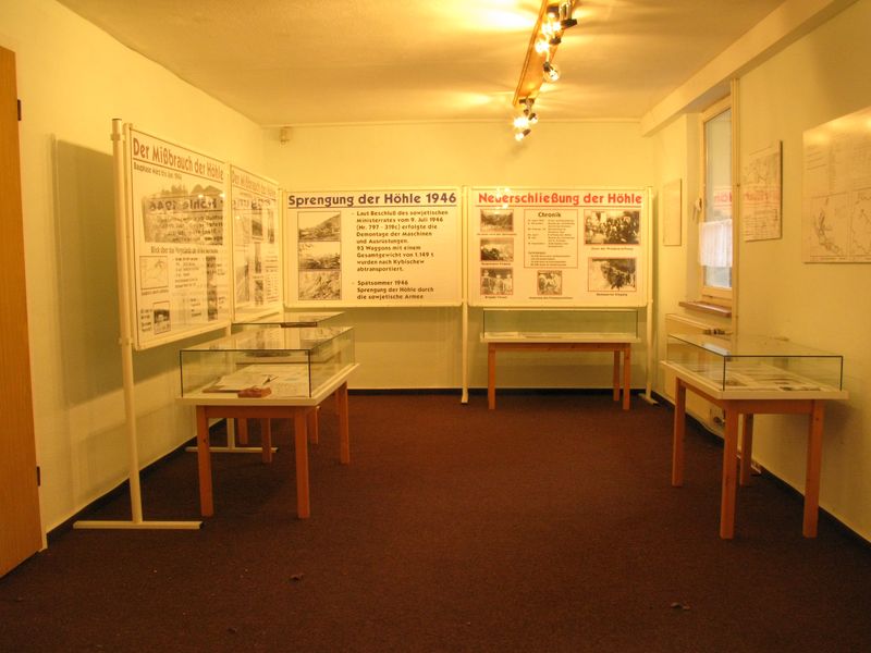 2012-11-24 Heimkehle Karstmuseum 019.jpg